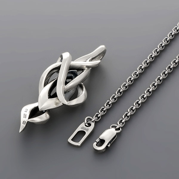 シルバーネックレス