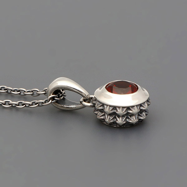 シルバーネックレス