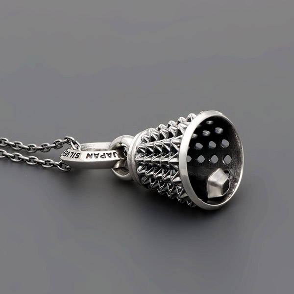 シルバーネックレス