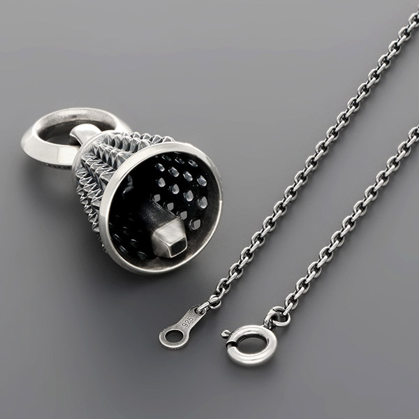 シルバーネックレス