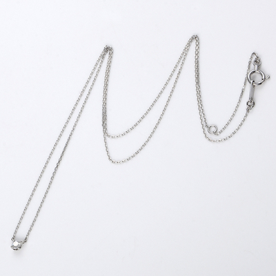 ホワイトゴールドネックレス