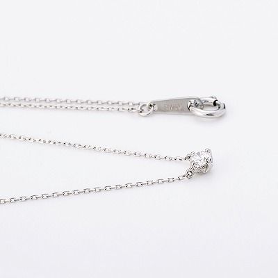 ゴールドネックレス