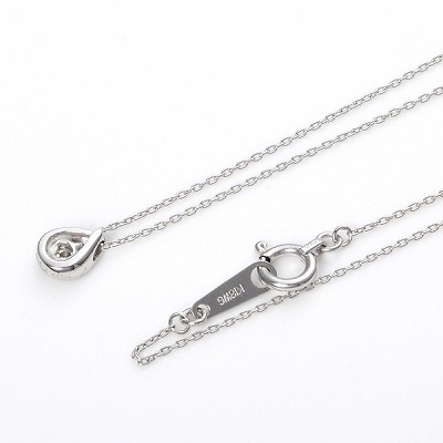 ホワイトゴールドネックレス