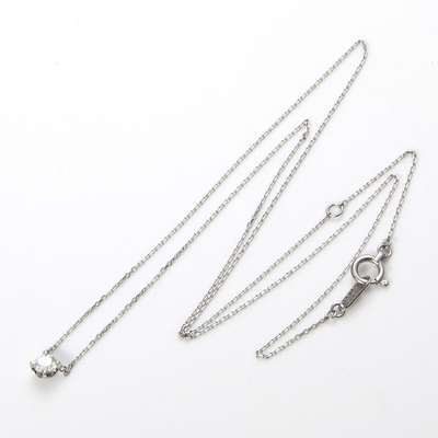 ホワイトゴールドネックレス