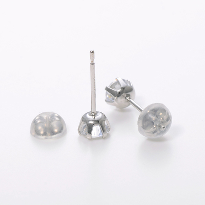 ホワイトゴールドピアス