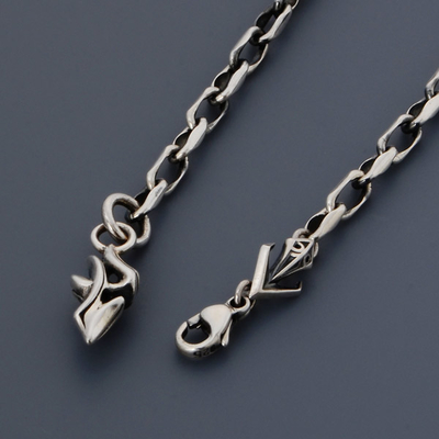 シルバーアンクレット