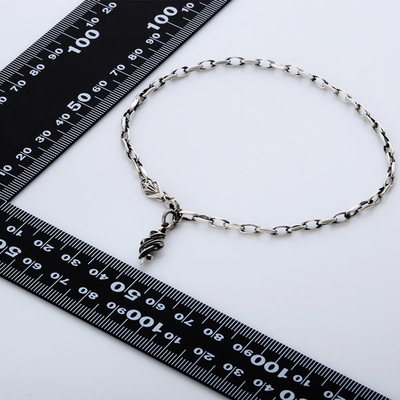 シルバーアンクレット