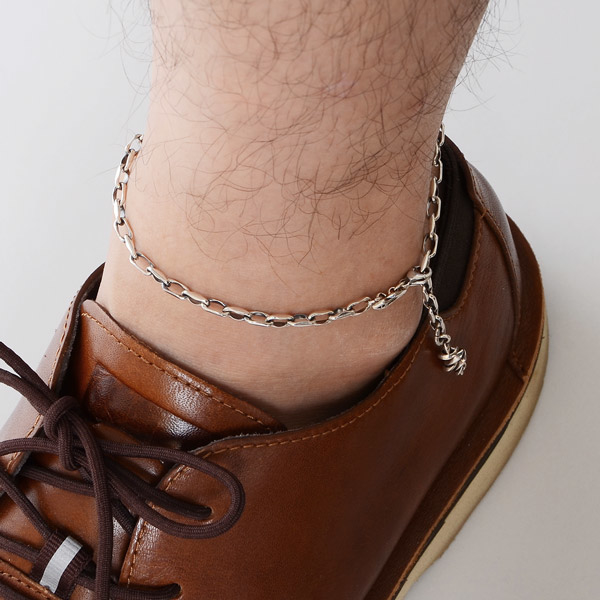 シルバーアンクレット