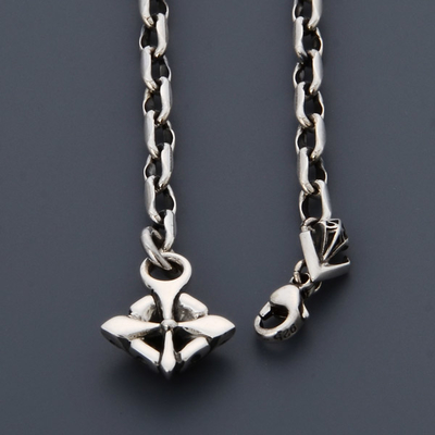 シルバーアンクレット