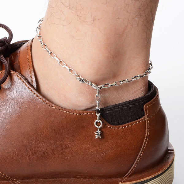 シルバーアンクレット