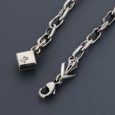 シルバーアンクレット