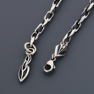 シルバーアンクレット