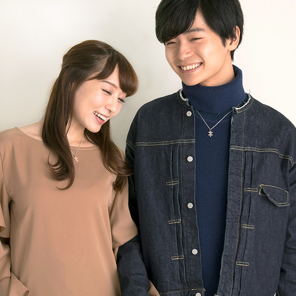 シルバーペアネックレス