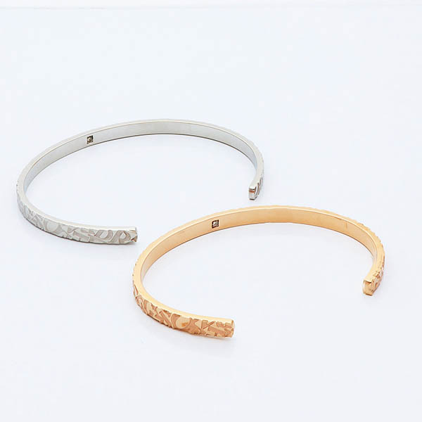 ステンレスペアバングル