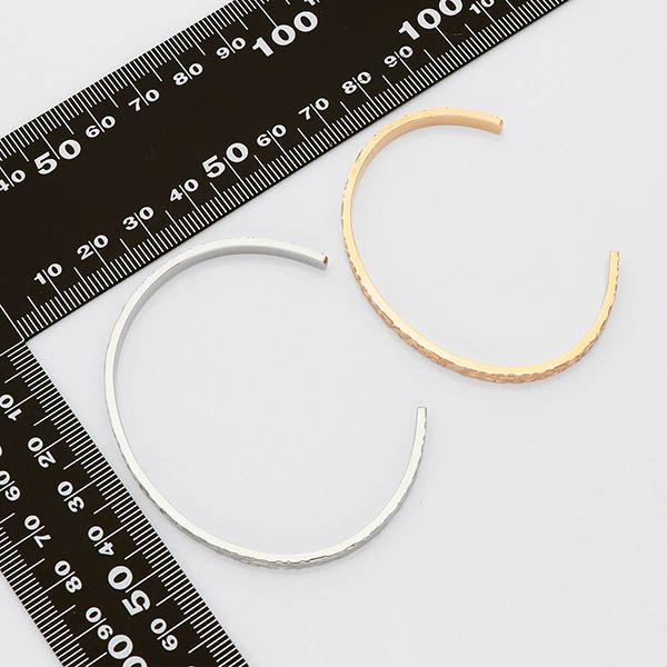 ステンレスペアバングル