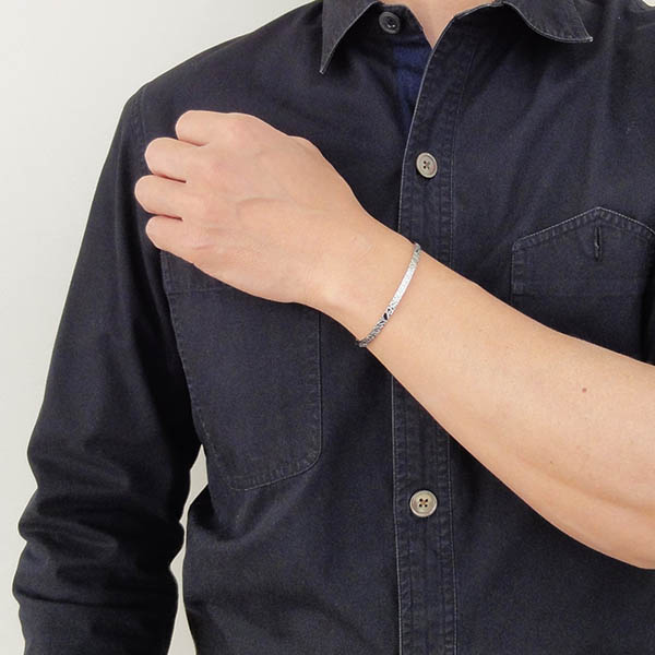 ステンレスバングル