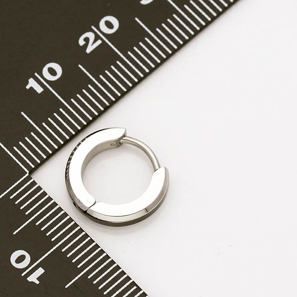 ステンレスピアス(片耳用)