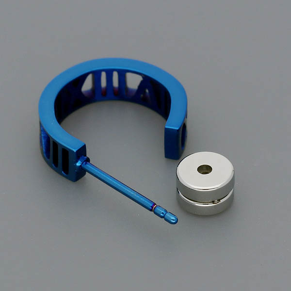 ステンレスピアス(片耳用)