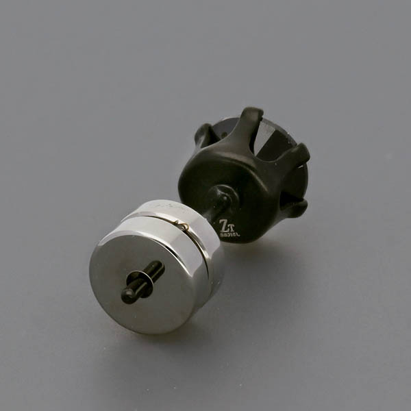 ステンレスピアス(片耳用)